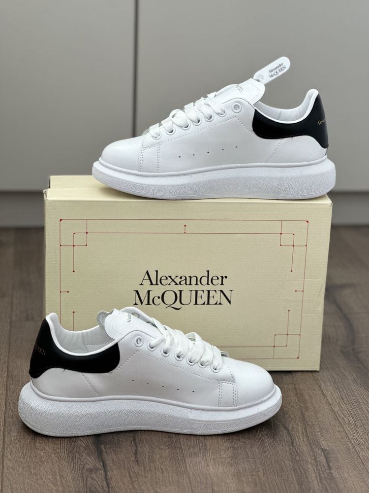 A     Alexander mc