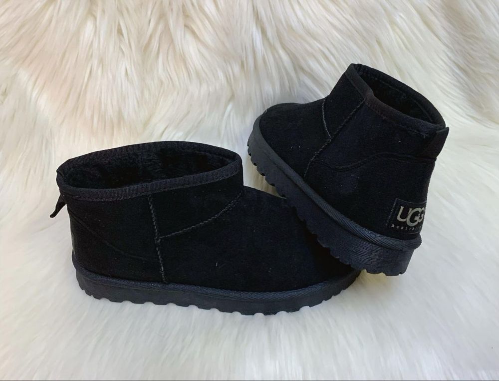 A       Ugg Mini +Verificare colet
