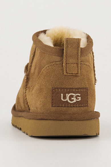 A       Ugg Mini +Verificare colet