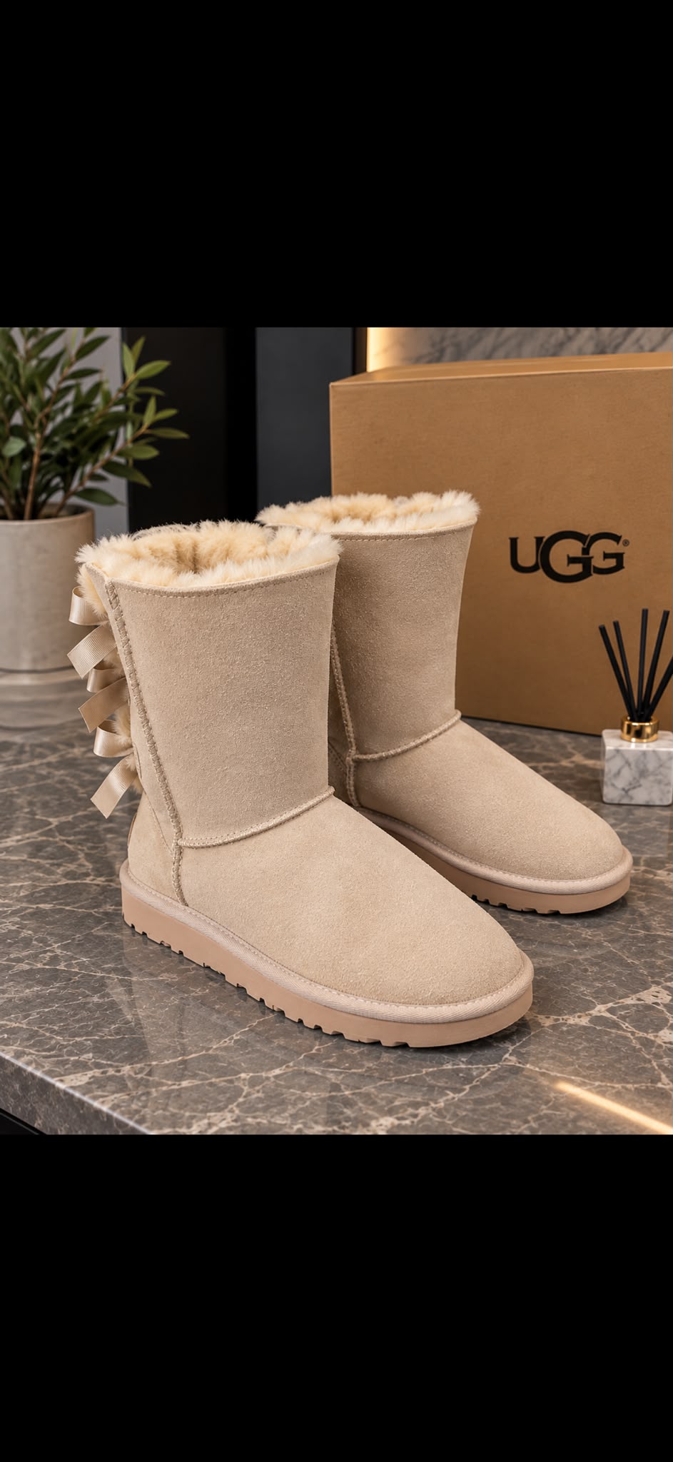 A              Ugg fundita +Vrf colet